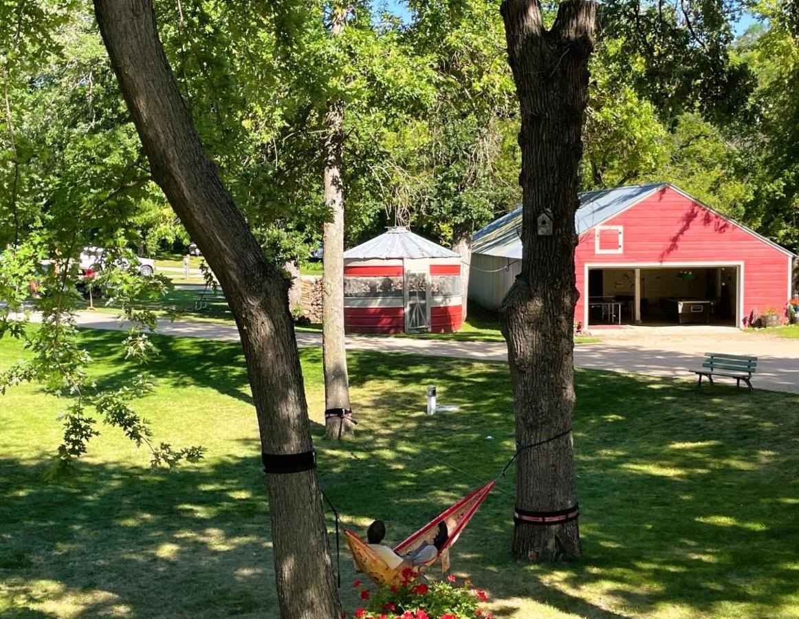 Swan Lake Resort & Campground Fergus Falls Экстерьер фото
