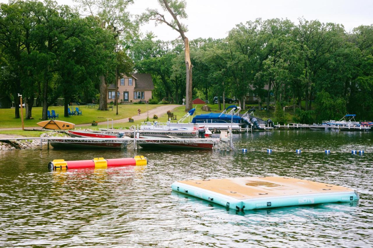 Swan Lake Resort & Campground Fergus Falls Экстерьер фото