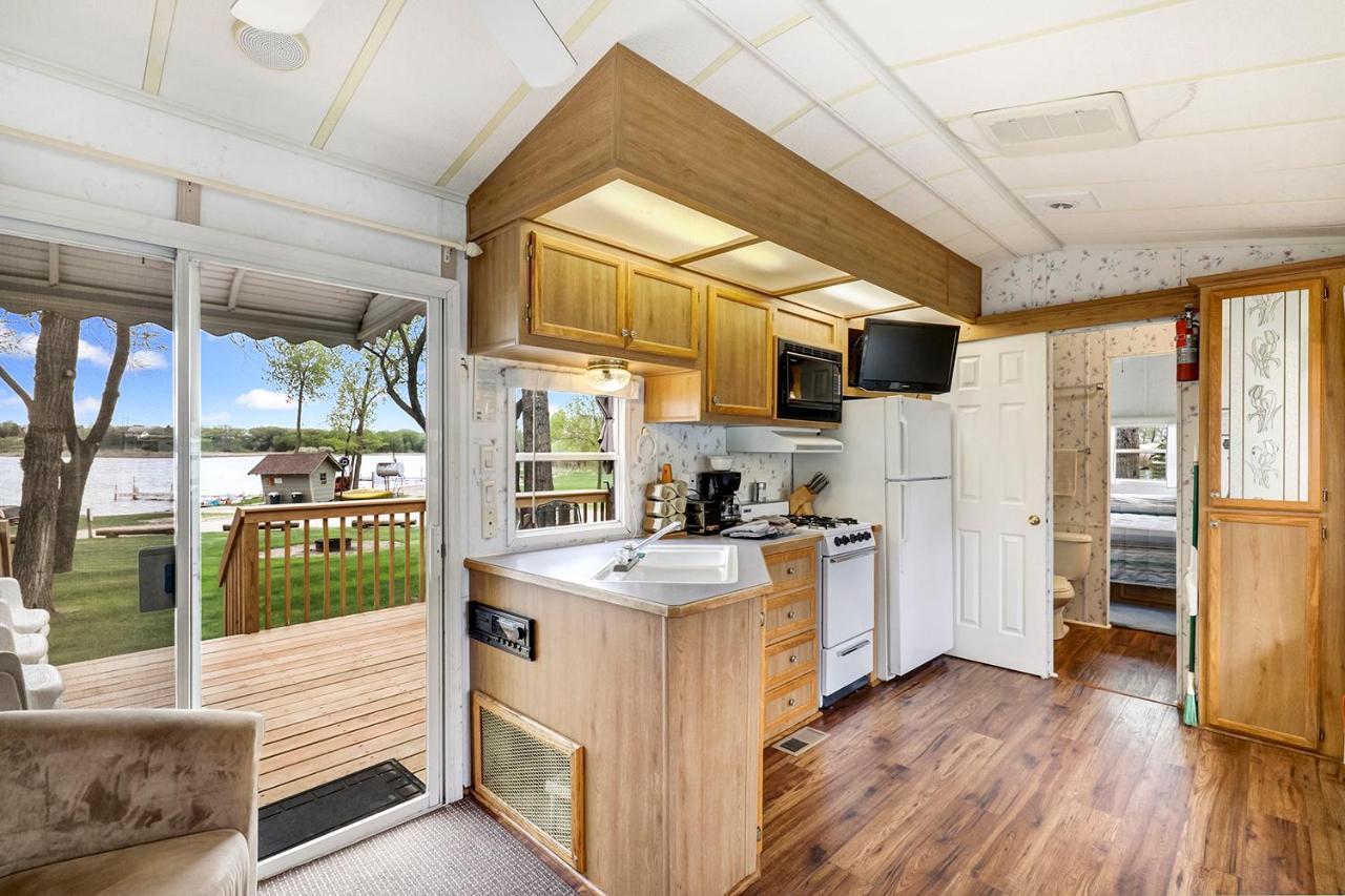Swan Lake Resort & Campground Fergus Falls Экстерьер фото