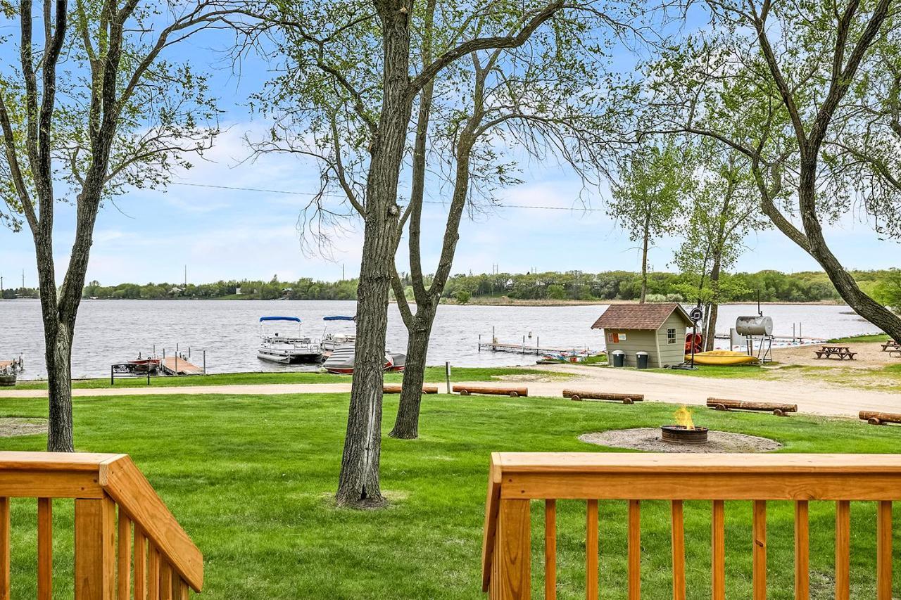 Swan Lake Resort & Campground Fergus Falls Экстерьер фото